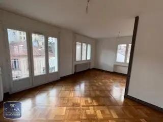 Appartement à louer 4 pièces 73.07m²