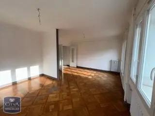 Appartement à louer 4 pièces 73.07m²