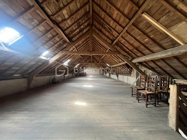 Corps de ferme de 166 m²