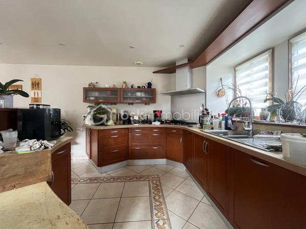 Corps de ferme de 166 m²