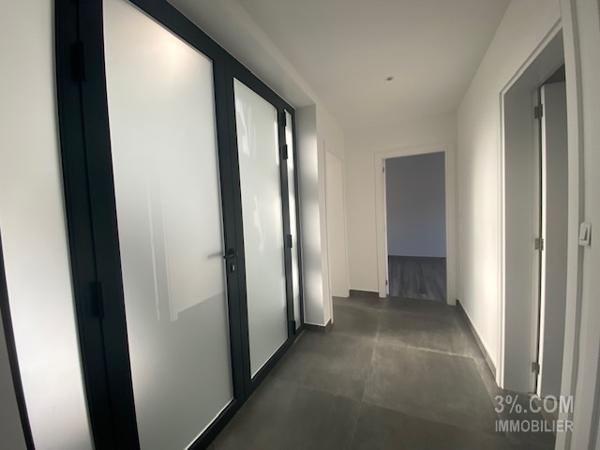 3%.COM Beau F3 refait à neuf 84m²- parking- cave Durningen (67270)