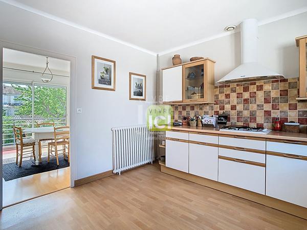 Maison Cholet 6 pièce(s) 120 m2