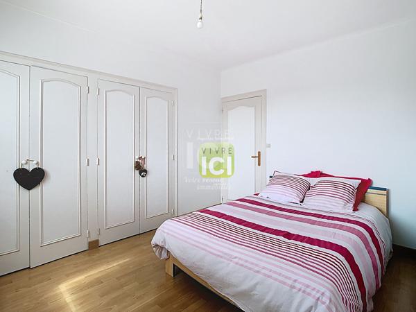 Maison Cholet 6 pièce(s) 120 m2