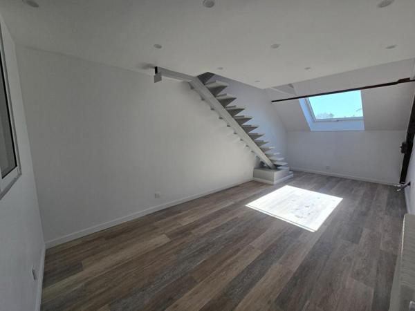 Maison Corbeil Essonnes 11 pièce(s) 190 m2