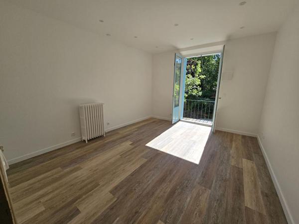 Maison Corbeil Essonnes 11 pièce(s) 190 m2