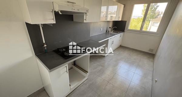 Location Appartement 3 pièces 68.88 m² - Rueil-malmaison 92500