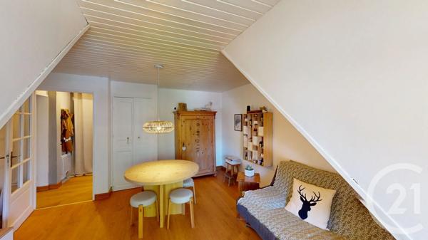 Appartement F3 à vendre  3 pièces - 69,20 m 2   BOIS D AMONT  - 39