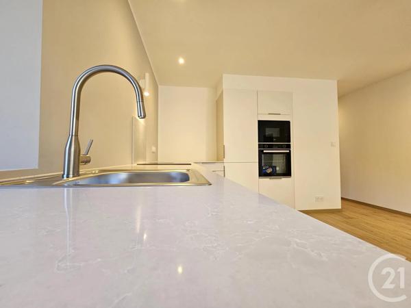 Appartement F3 à vendre  3 pièces - 69,20 m 2   BOIS D AMONT  - 39