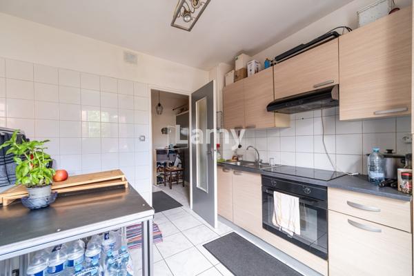 F3 avec balcon quartier st-joseph