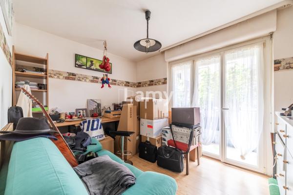 F3 avec balcon quartier st-joseph