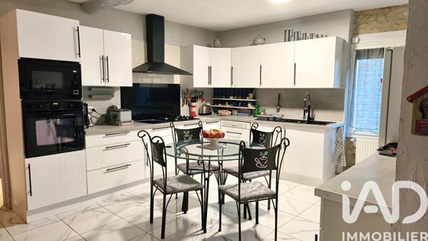 Maison à vendre 6 pièces 240 m² Marolles-lès-Bailly