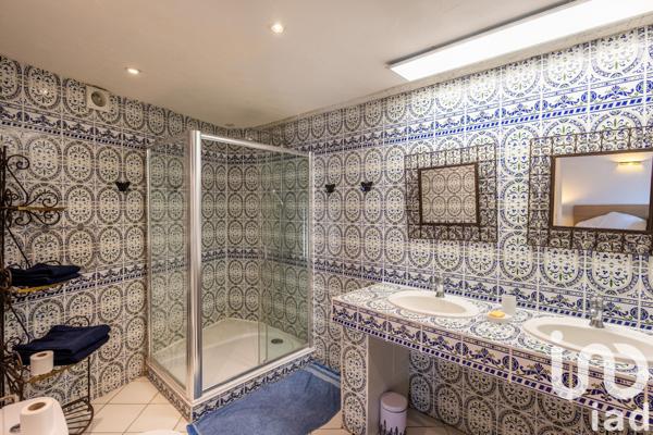 Maison à vendre 9 pièces 325 m² Fontvieille