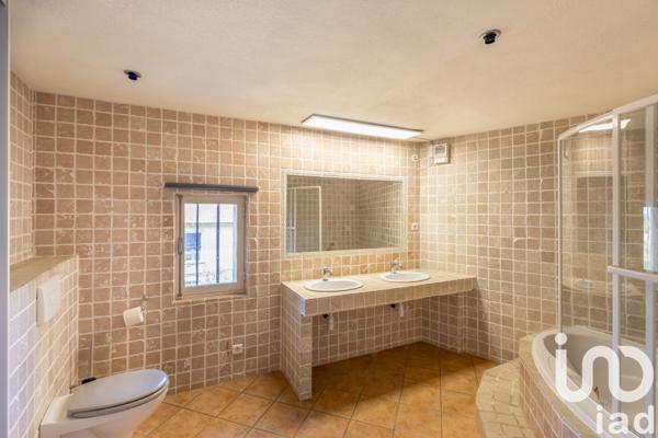 Maison à vendre 9 pièces 325 m² Fontvieille