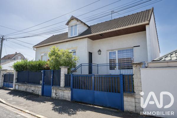 Maison à vendre 6 pièces 121 m² Livry-Gargan
