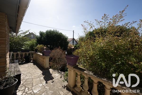 Maison à vendre 6 pièces 121 m² Livry-Gargan