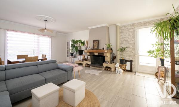 Maison à vendre 6 pièces 121 m² Livry-Gargan