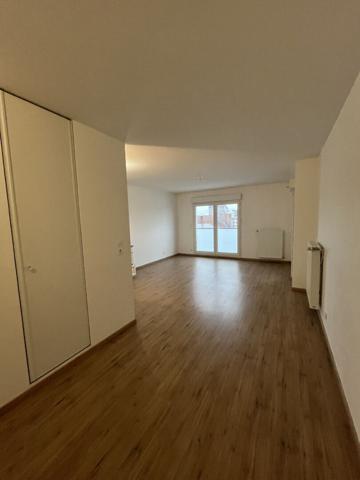 Rennes Sud Gare t3 récent,  
Rennes 35000