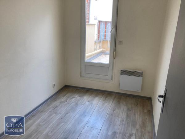 Appartement à louer 2 pièces 58.02m²