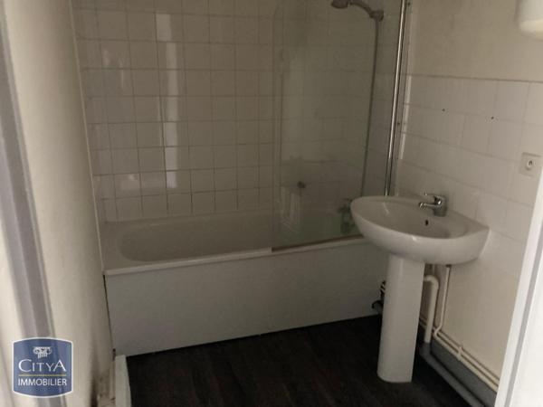 Appartement à louer 2 pièces 58.02m²