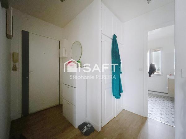 Vendu loué : Appartement 2 pièces avec Box
