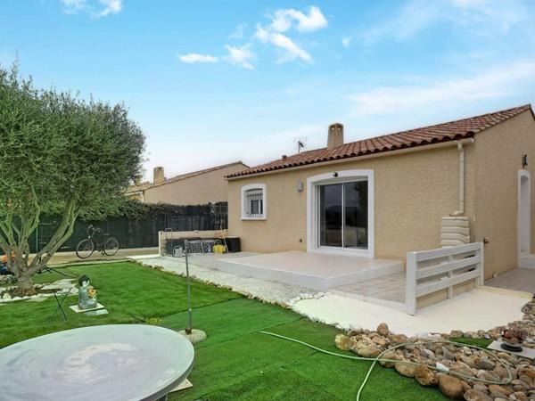 Villa 4 faces de plain pied 64 m² sur terrain piscinable de 400m² avec garage