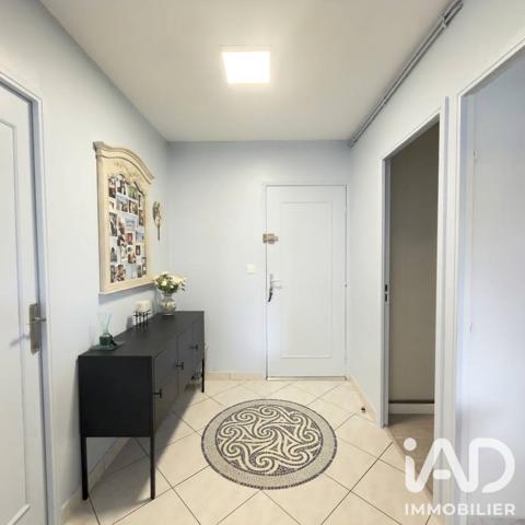 Appartement à vendre 3 pièces 84 m² Vaux-le-Pénil