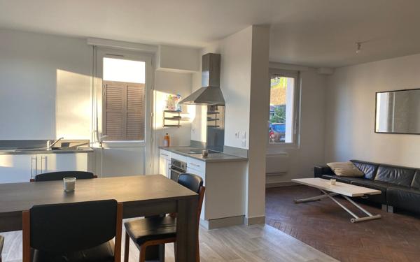 Appartement à vendre    4 pièces • 96 m2 Lormont