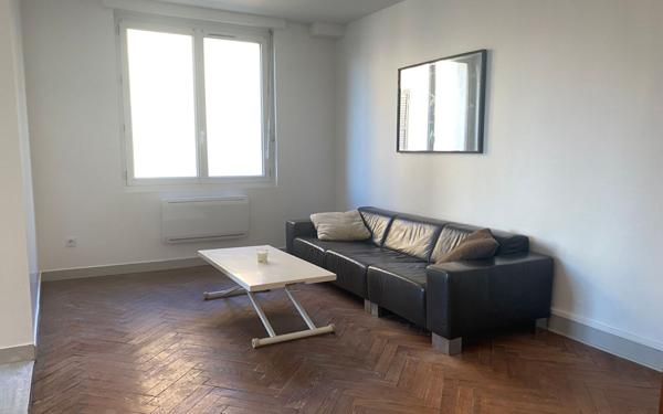 Appartement à vendre    4 pièces • 96 m2 Lormont