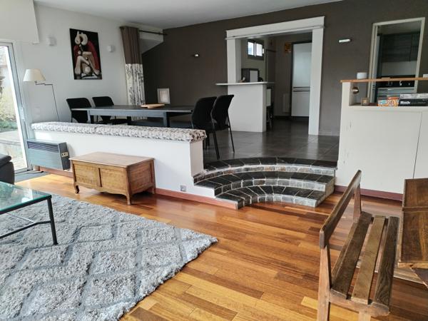 Maison 8 pièces - 176 m²