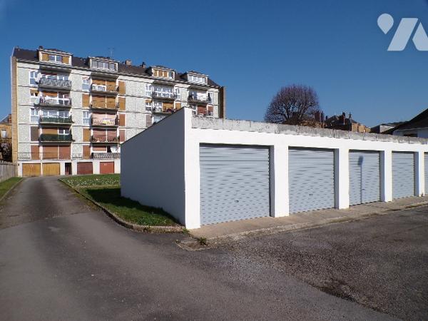 Appartement de type 3 avec balcon et garage