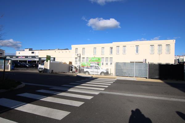 Entrepôt / local industriel Avignon 1290 m2