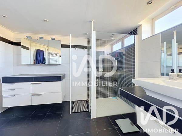 Maison à vendre 5 pièces 150 m² Jouy-le-Châtel