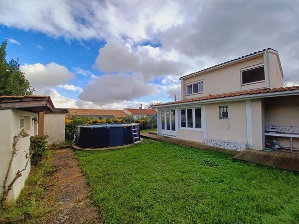 33560 CARBON BLANC - Maison 4 pièces 100 m² A VENDRE