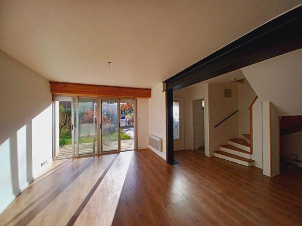 33560 CARBON BLANC - Maison 4 pièces 100 m² A VENDRE