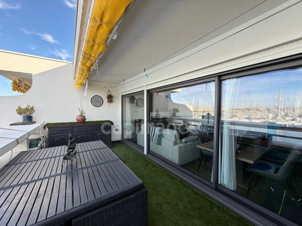 Marina T2,42 m2 + 14m2 de terrasse Port Camargue