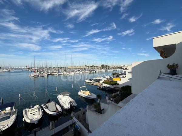 Marina T2,42 m2 + 14m2 de terrasse Port Camargue