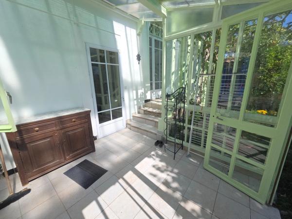 ALES (30)A vendre secteur Chantilly belle maison 5 chambres entierement rénovée d'environ 140m² habitable sur un terrain clos de 500m².