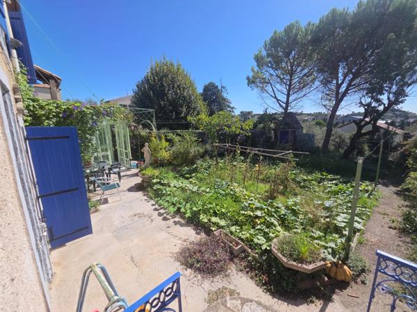 ALES (30)A vendre secteur Chantilly belle maison 5 chambres entierement rénovée d'environ 140m² habitable sur un terrain clos de 500m².