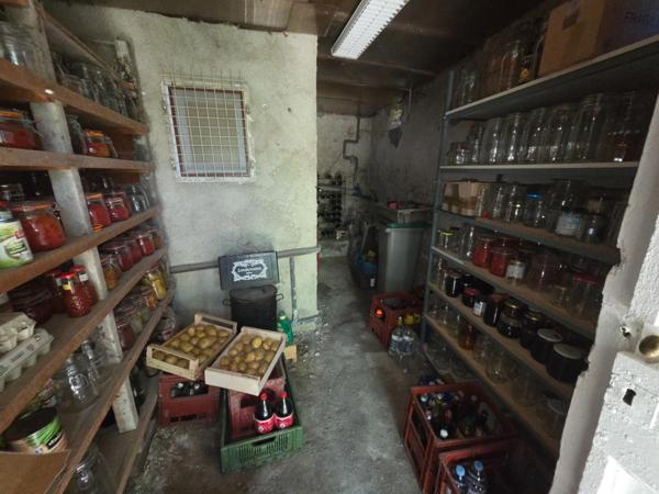 ALES (30)A vendre secteur Chantilly belle maison 5 chambres entierement rénovée d'environ 140m² habitable sur un terrain clos de 500m².