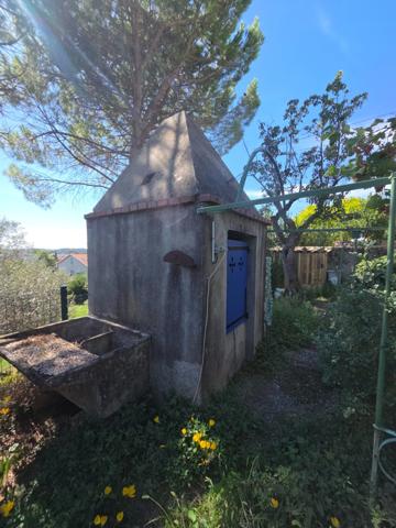 ALES (30)A vendre secteur Chantilly belle maison 5 chambres entierement rénovée d'environ 140m² habitable sur un terrain clos de 500m².