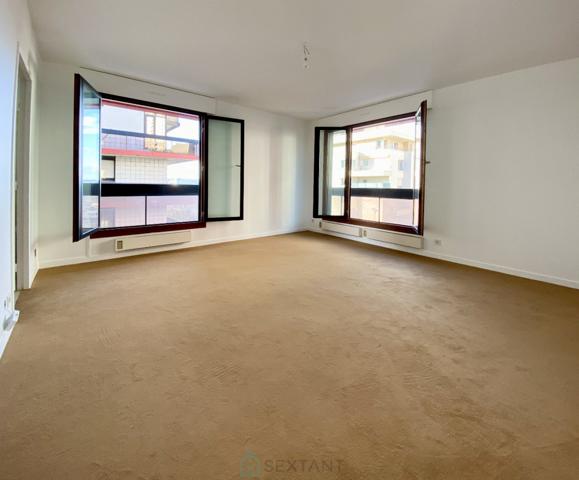 A Issy-les-Moulineaux, appartement-terrasse 159 m2 6 pièces 4 chambres