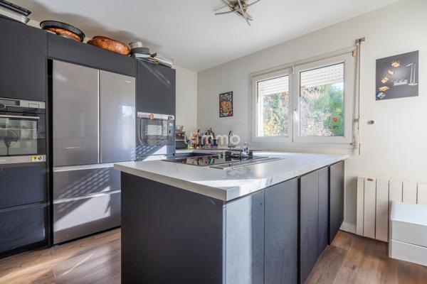 Le Raincy- Maison 160m2 + sous-sol total- 7P/5CH- Terrain 480m2