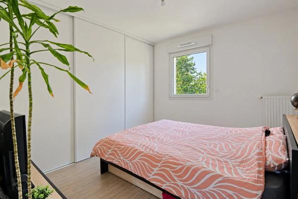 Vente                                                      Maison
                        
                     4 pièces                      98 m2                     à Châteaubourg