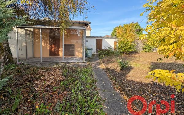 Maison à vendre    3 pièces •  Saint-Amand-Montrond