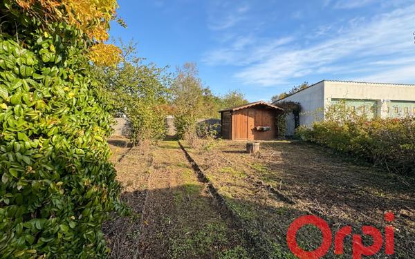 Maison à vendre    3 pièces •  Saint-Amand-Montrond