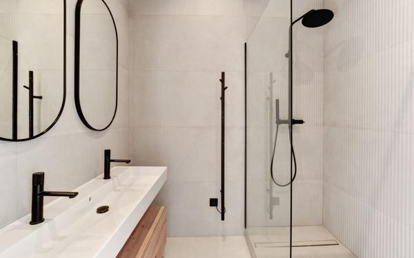 Appartement à vendre    4 pièces • 110 m2 Cannes