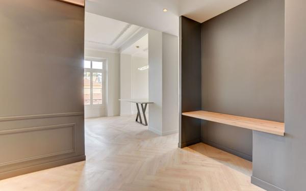 Appartement à vendre    4 pièces • 110 m2 Cannes