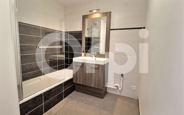 Appartement à vendre    4 pièces • 90,83 m2 Chens-sur-Léman