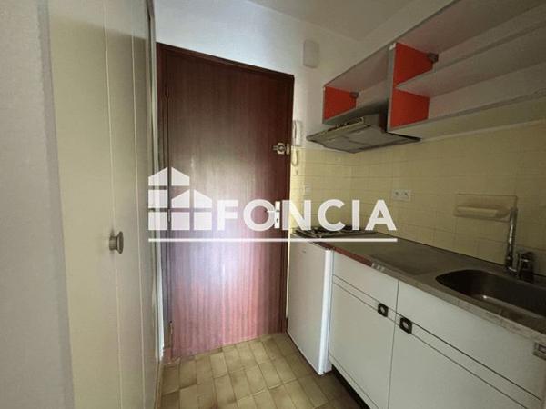 Location Studio 18.3 m² - 11 RUE DE BONNE Gap 05000