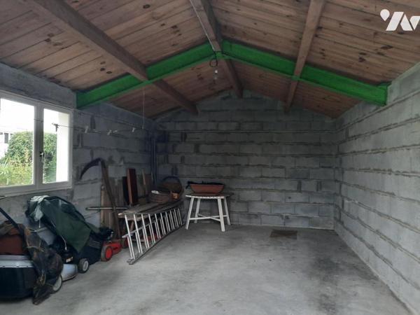 LE FENOUILLER - Terrain à bâtir avec garage